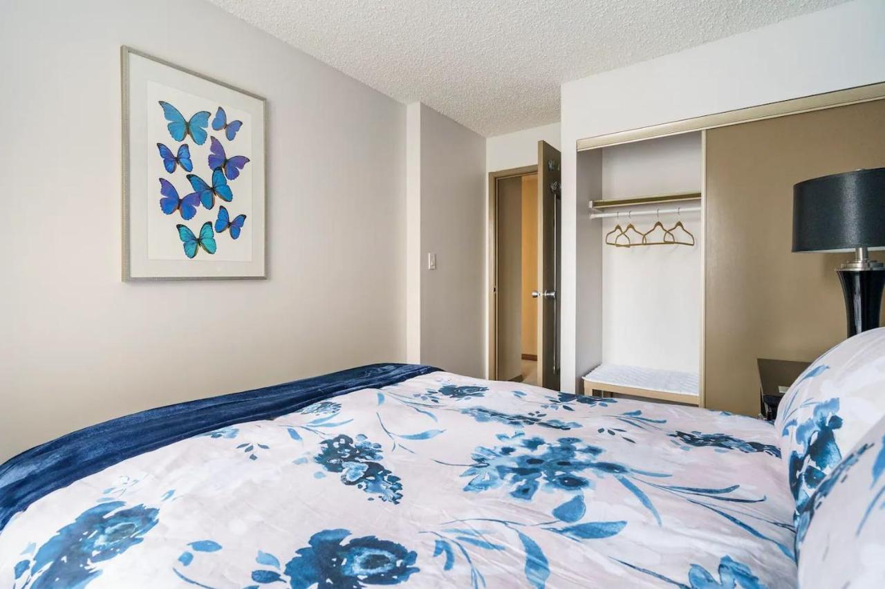 Entire Condo Downtown, Walk To Bmo & Stampede, Parking, 1,5 Hrs To Banff YYC Exteriör bild